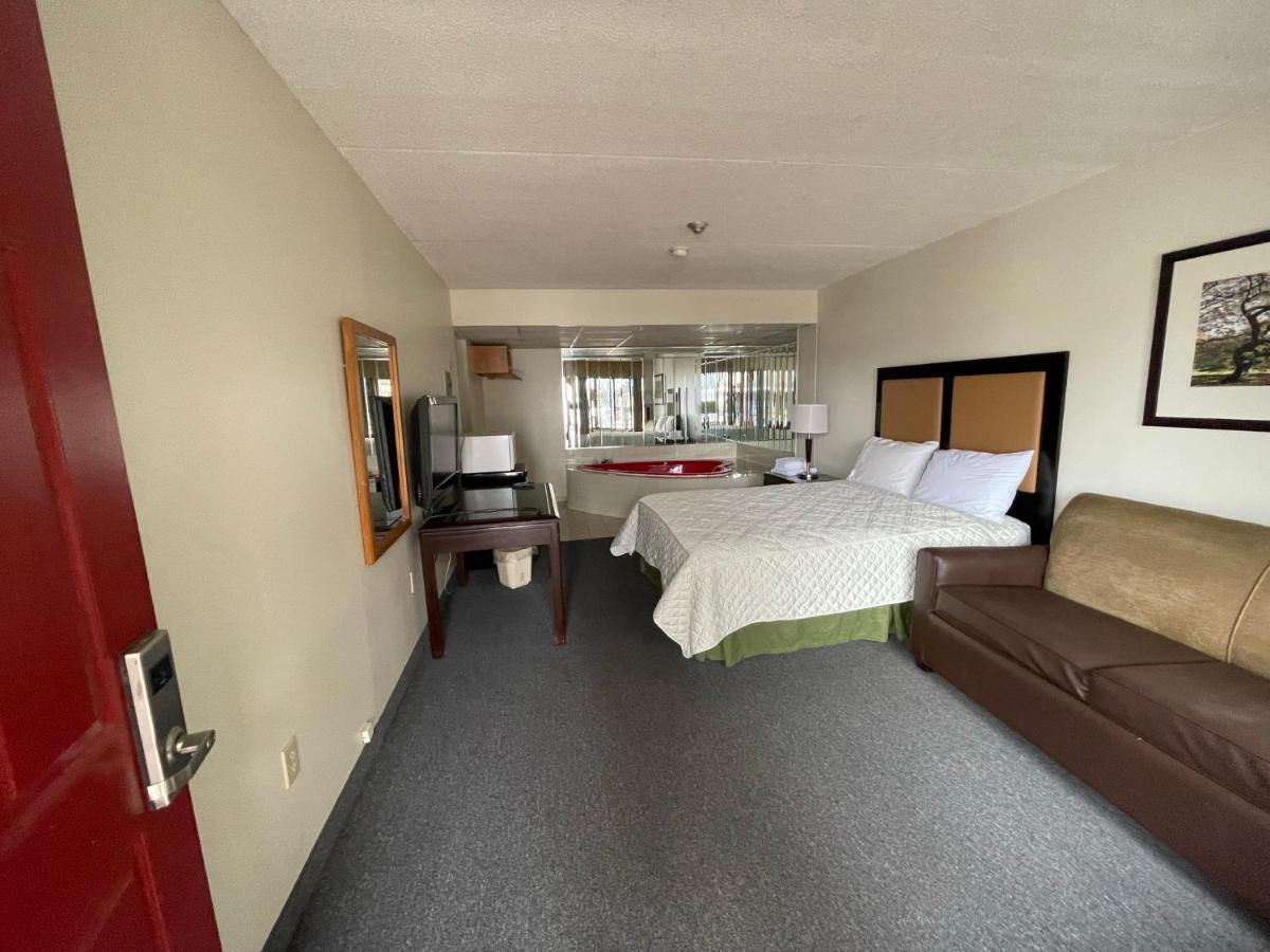 6032 Persepolis Inn Niagara Falls Exteriör bild